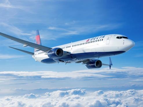 Boeing 737-10 MAX in flight