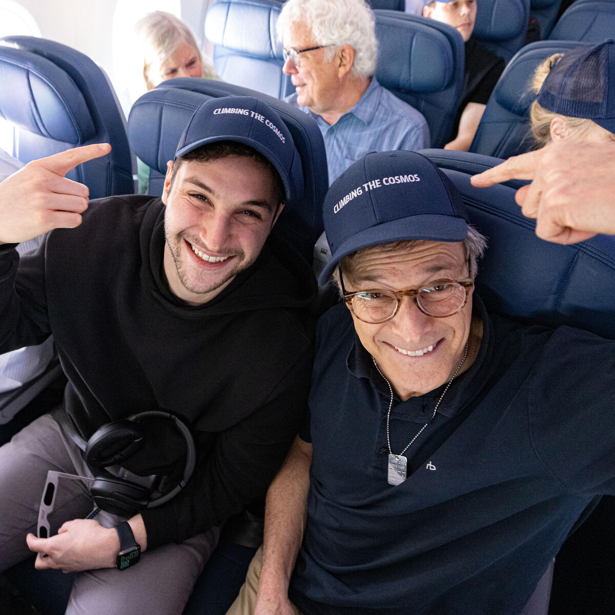 Customers on board DL 1010 from Dallas Fort Worth International Airport (DTW) to Detroit Wayne County Metropolitan Airport (DFW) view the solar eclipse.