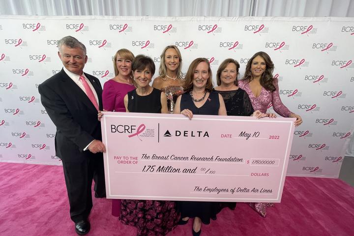 Delta employees at BCRF's Hot Pink Party in NYC