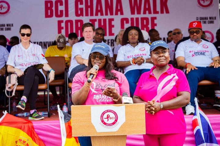 Eloina Baddoo, Delta Sales Manager - Ghana, spoke at Delta's annual Walk for a Cure in Accra, Ghana in support of Breast Care International.