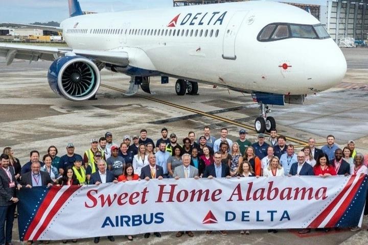 Delta, Airbus and government leaders gathered in Mobile, Alabama, this week to celebrate the production of Delta’s 100th U.S.-produced Airbus A321. 