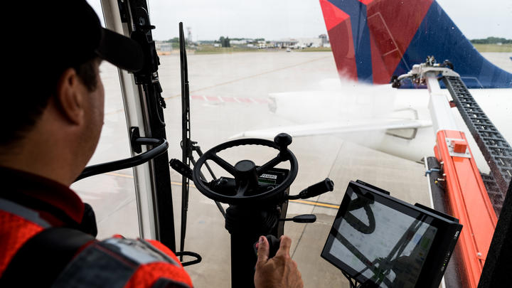 Deicing Boot Camp - Machine 