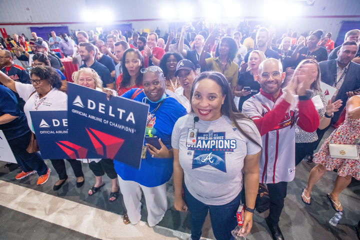 Braves Plane-Delta Employees