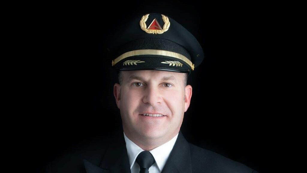Delta pilot Nick Motlagh.